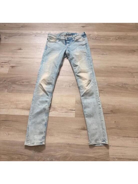 H&M Denim - &Denim by H&M Skinny Low Waist Jeans Women's 29 x 34 Tall Long